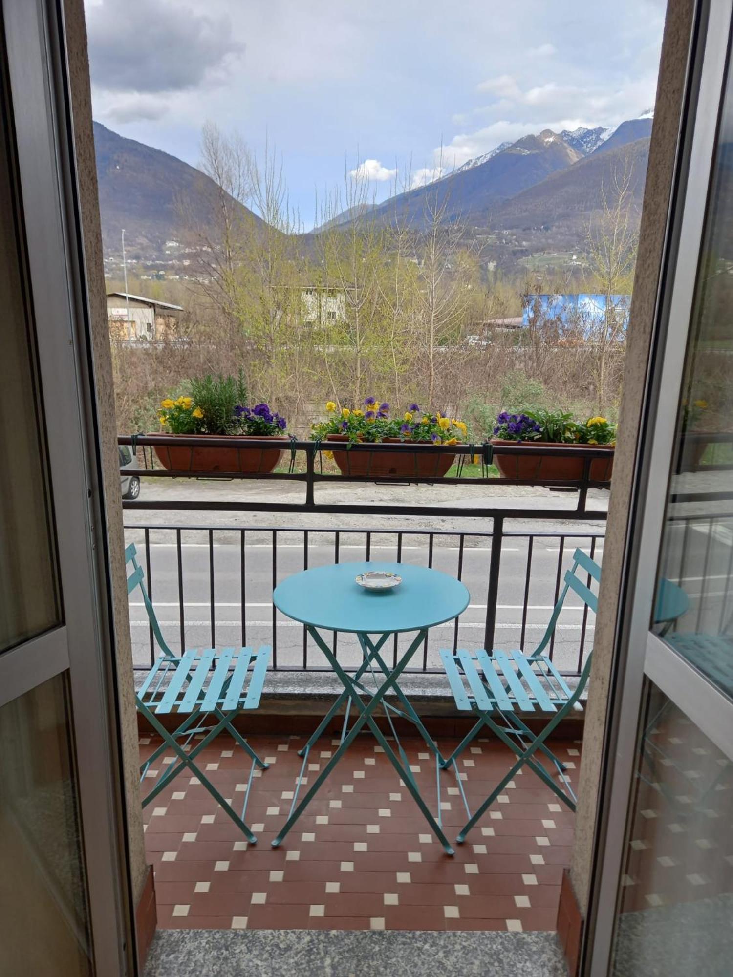 Апартаменти Ossola Bella La Tua Casa Домодоссола Екстер'єр фото